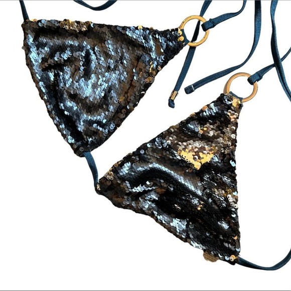Beach Bunny Sirens Song Sequin‎ Bikini Top - Picture 3 of 6
